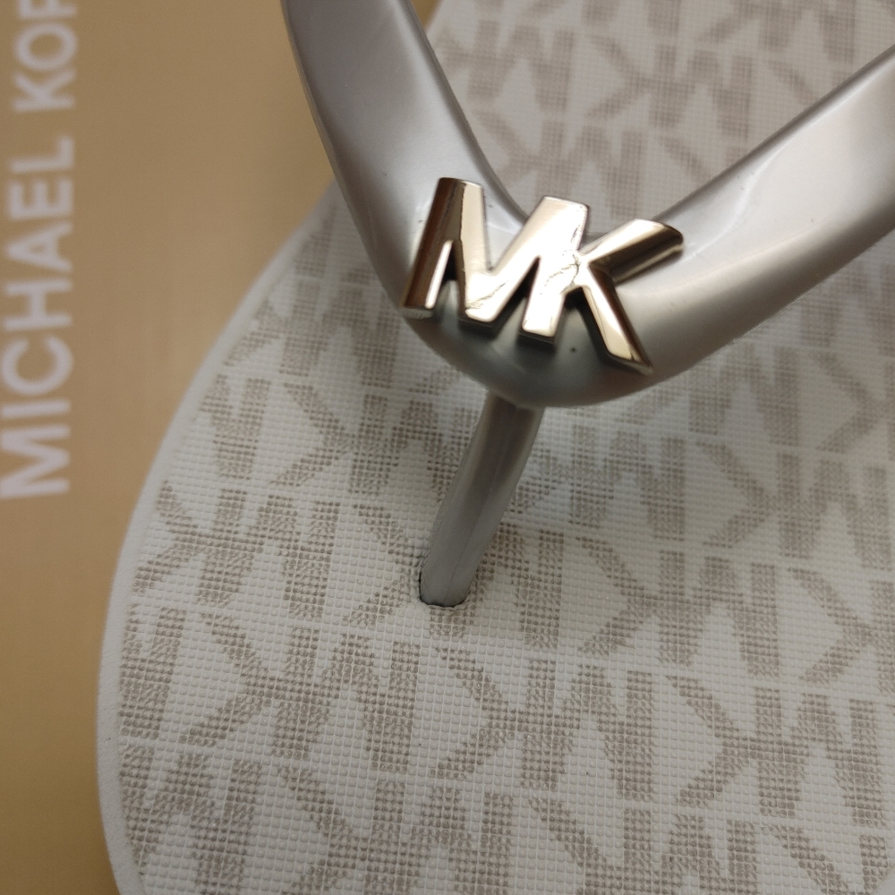 Michael Kors Sandals wedge platform white silver Logo Good